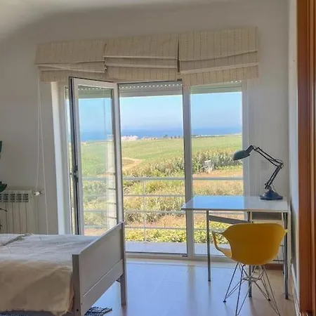 Villa Retreat Centre With Seaviews, Near Surf And Golf Estrada (Leiria)